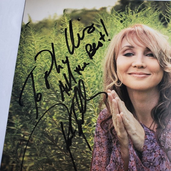 Pam Tillis signed 8x10 Fan  Club Print Nashville Tennessee To Phyllis Autograph - Picture 3 of 4